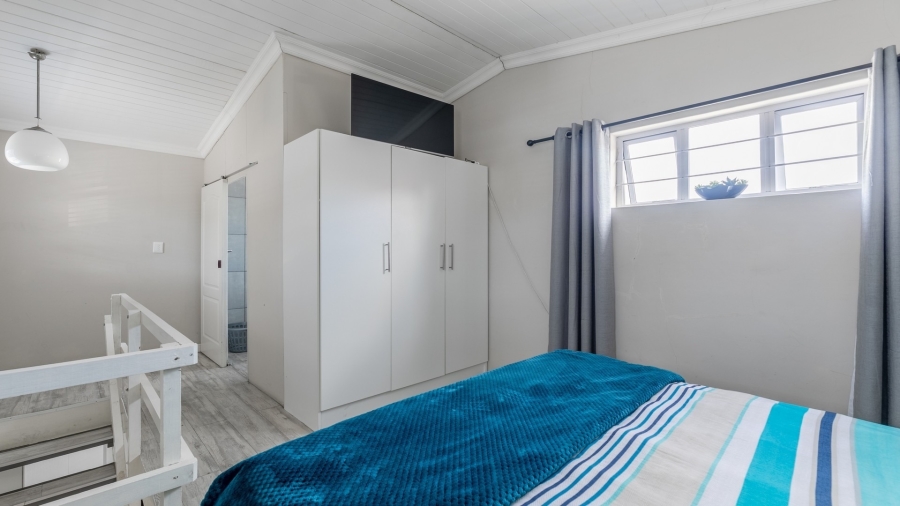 To Let 2 Bedroom Property for Rent in Avondale Western Cape